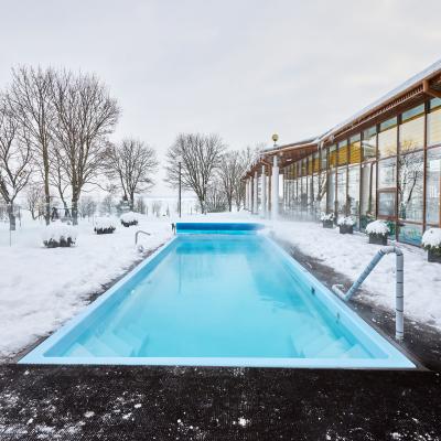 Юность, открытый бассейн